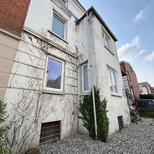 Katzensprung Zum Holstentor! Apartment